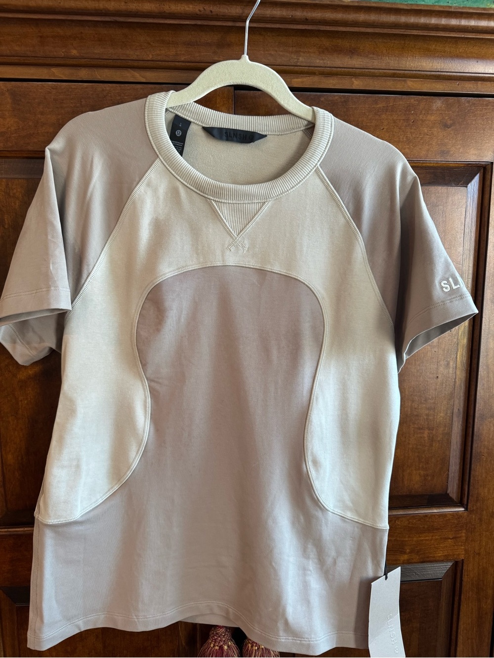 lululemon athletica Two-Tone Short Sleeve Crew Tee in Light Beige and Taupe NWT
